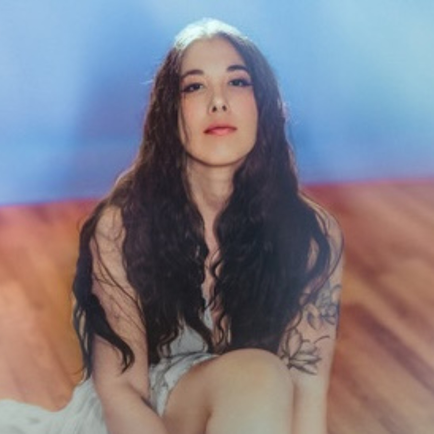 Episode 35: Vocalist, songwriter and loop artist Hannah Laine