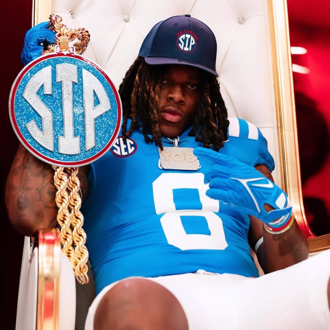 Anthony Davis nears decision; Ole Miss’ Dae’Quan Wright and TJ Dottery join