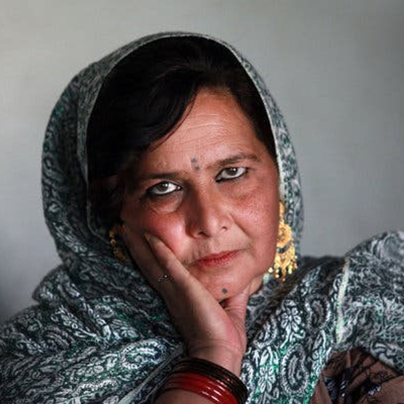 E79 - (93) Have Some Tea- Shirin Gul