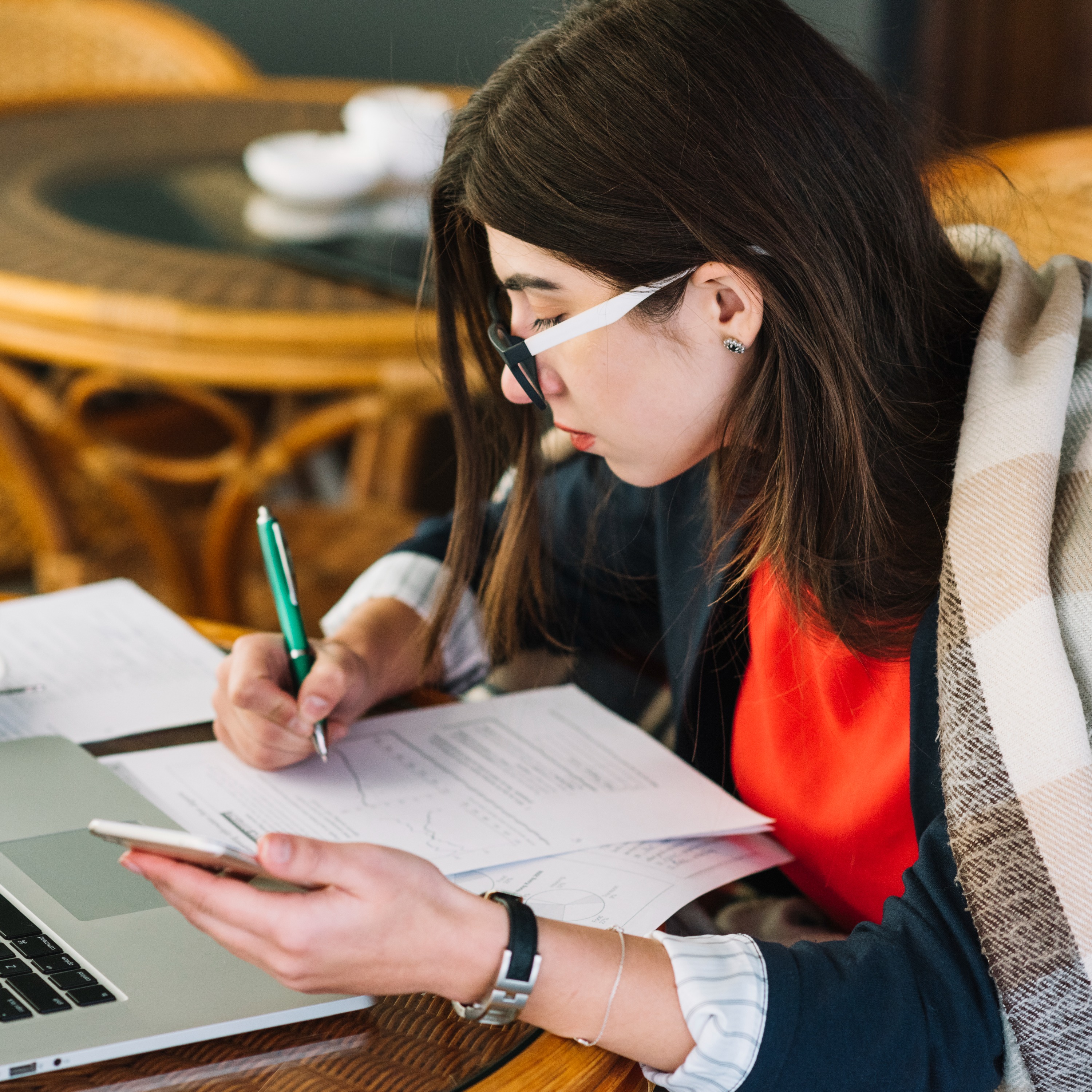 Professional Essay Writer podcast artwork