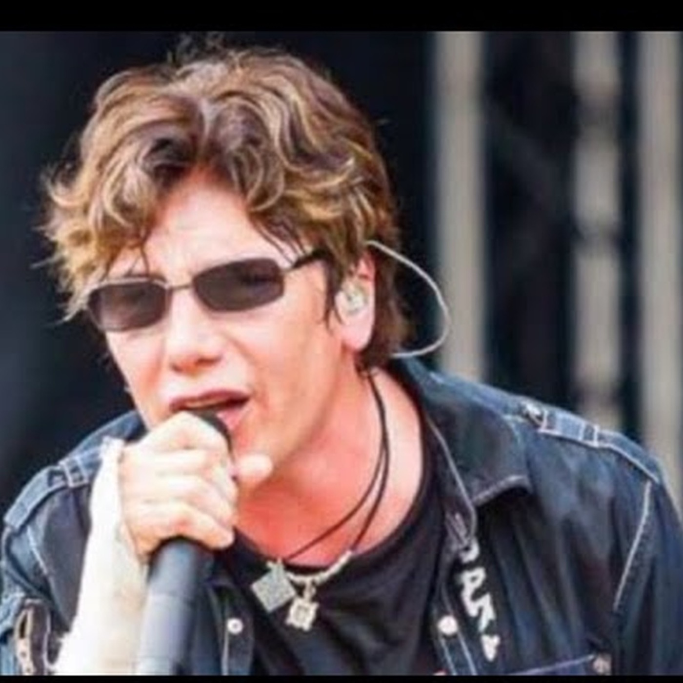 Exclusive - MR BIG Singer Eric Martin comes on for a very funny Interview Exclusive - MR BIG Singer Eric Martin comes on for a very funny Interview