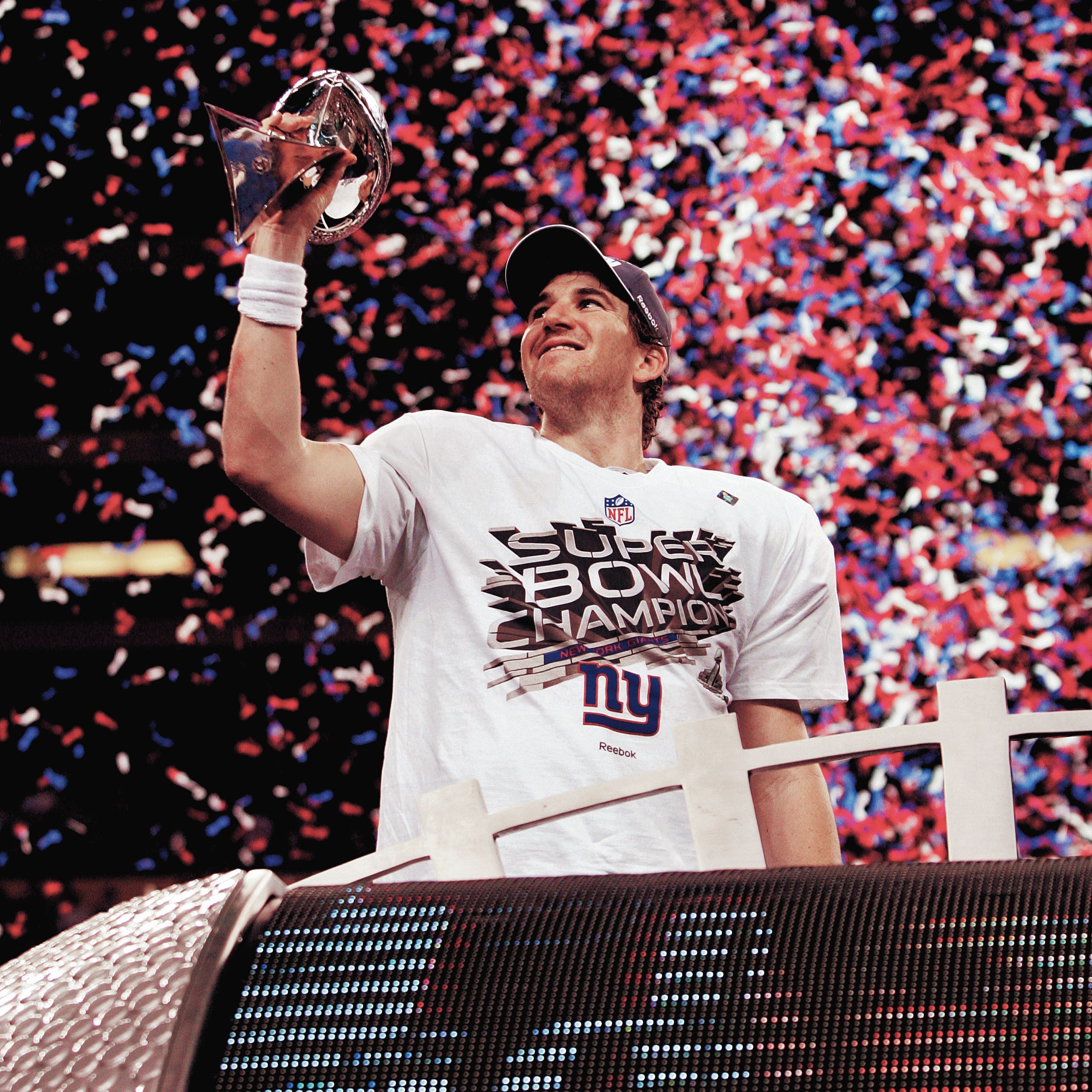 SEC schedule predictions, Manning snubbed by HOF again, and more