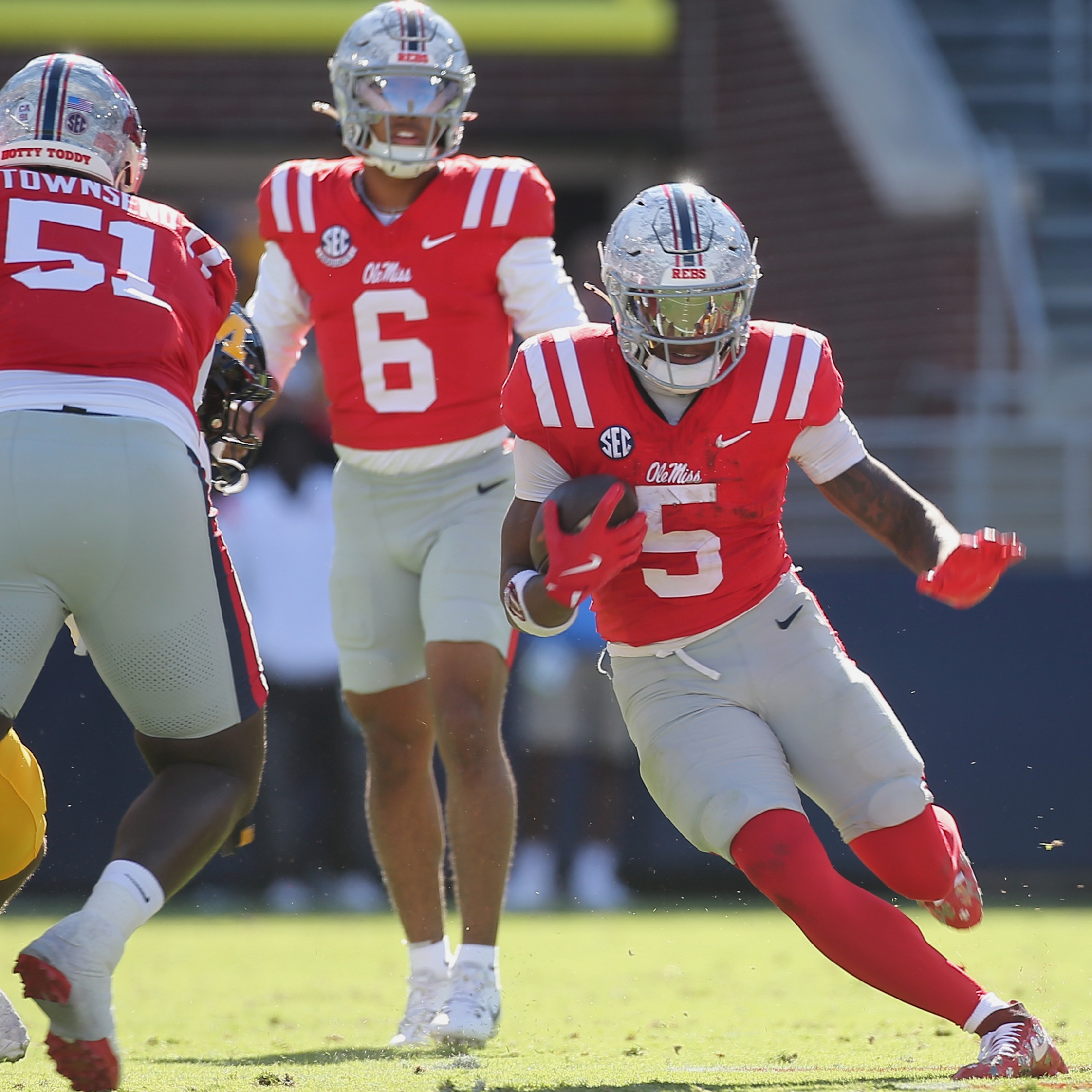 Ole Miss LIVE: Taylor Davis of ESPN and Justin Hokanson of Auburn On3