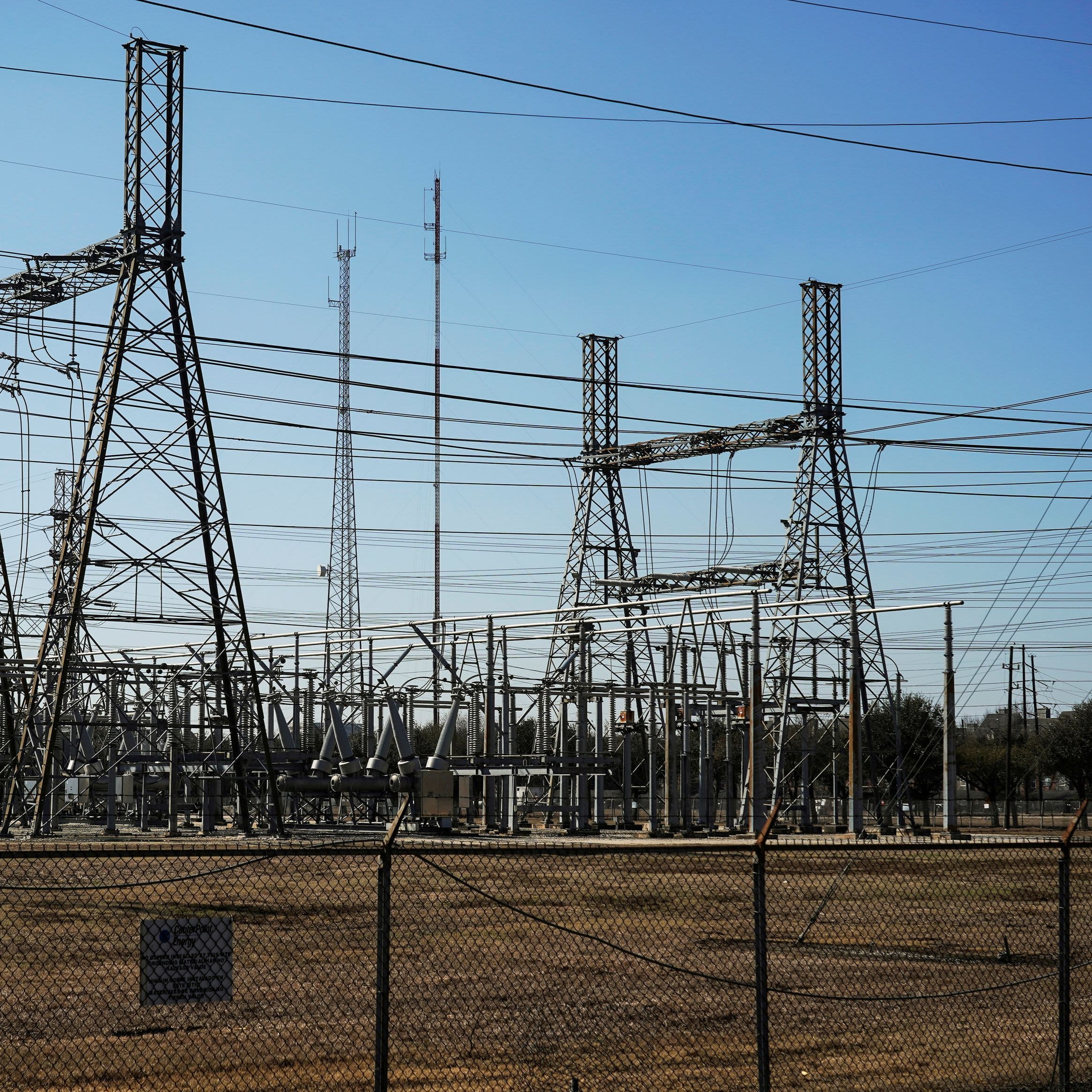 What If Satellites Could Plug Into a Power Grid in Space? episode artwork