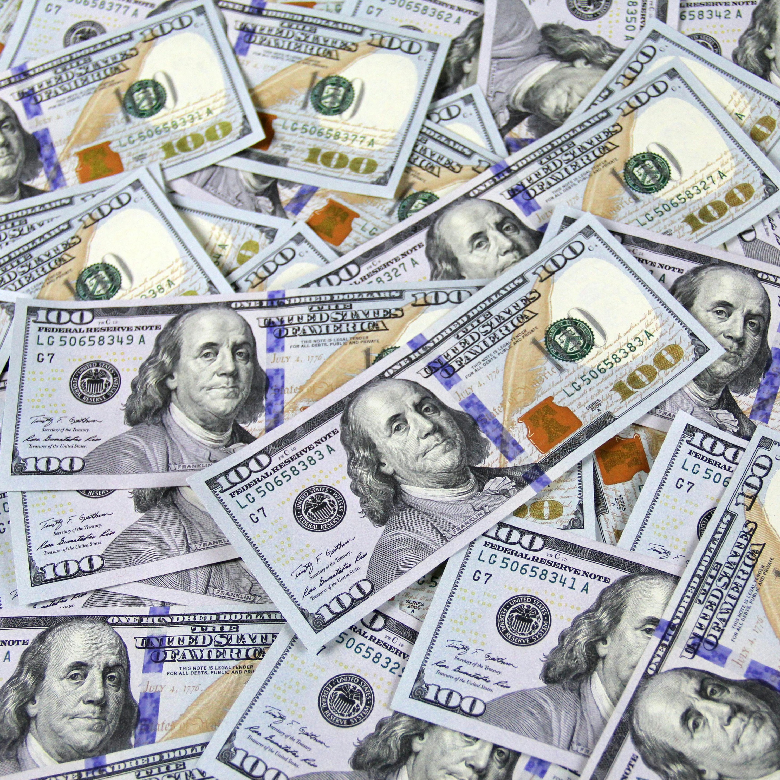 THE MONEY TALKS