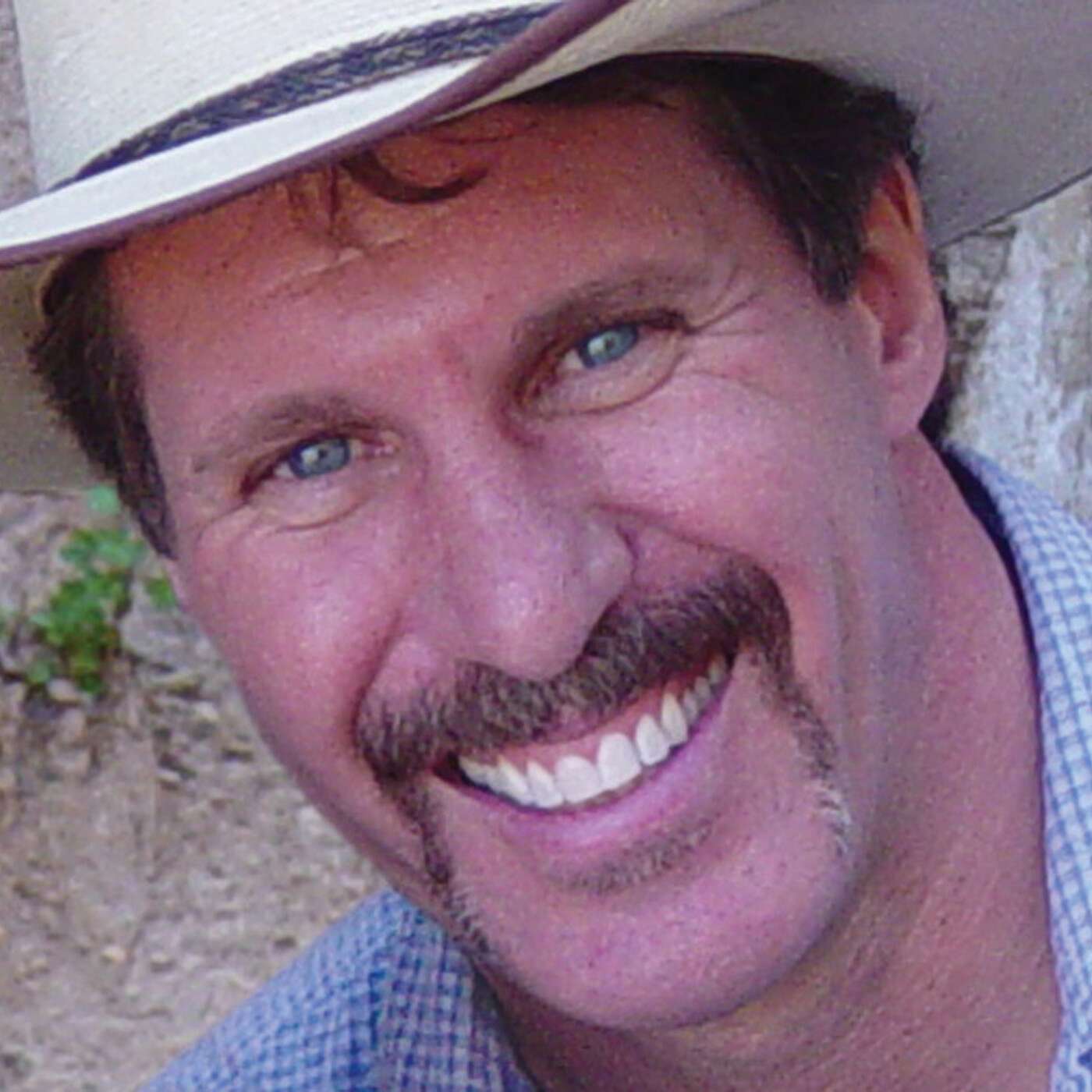 True Crime, Authors & Extraordinary People