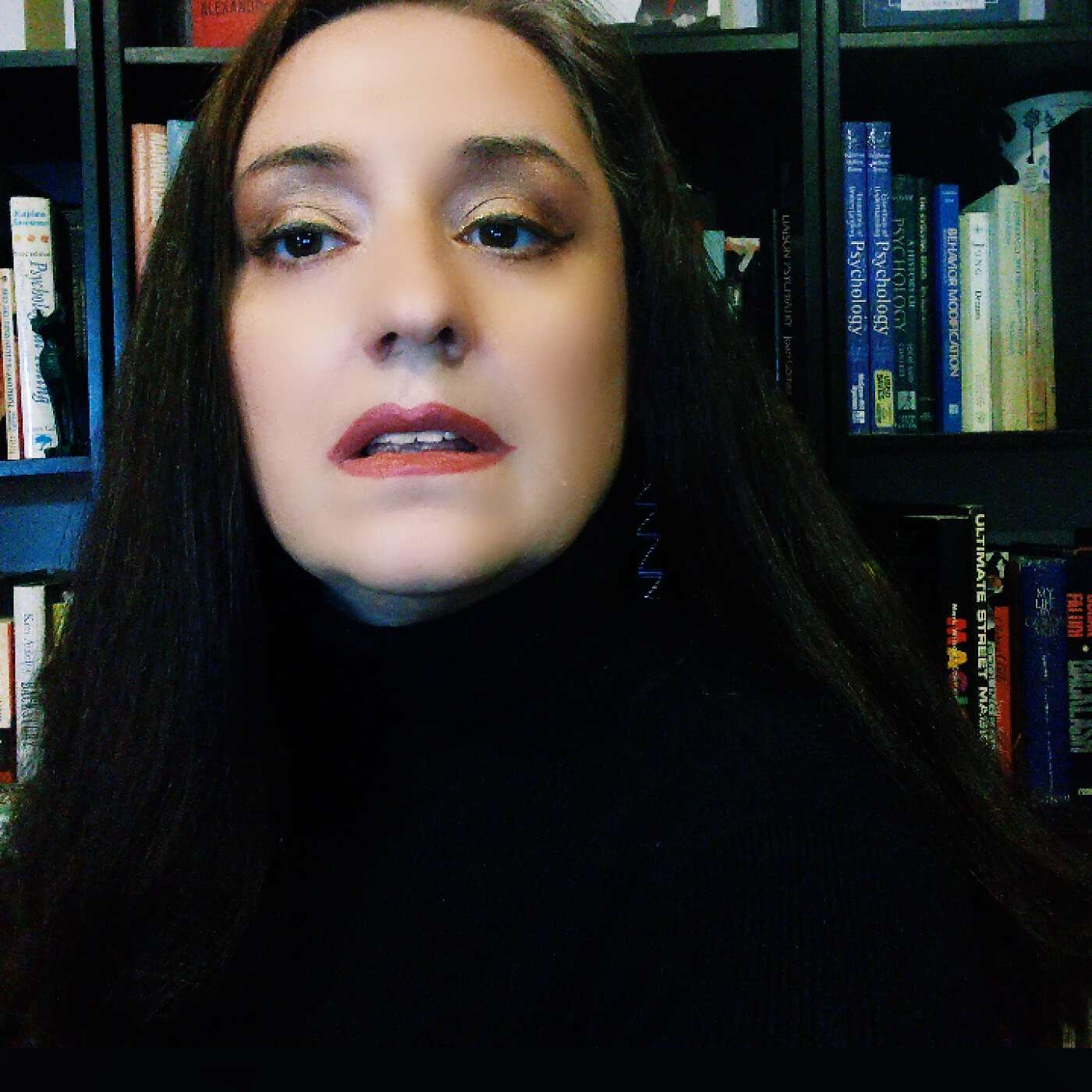 True Crime, Authors & Extraordinary People