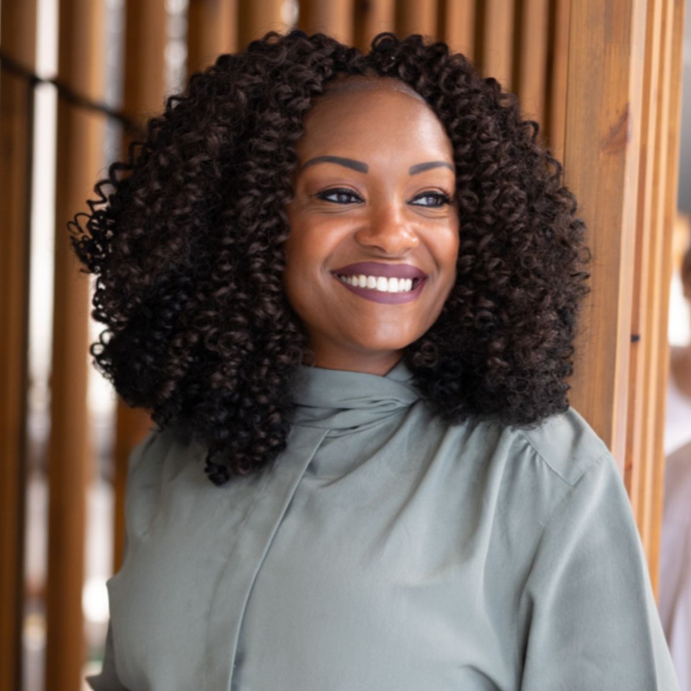 Aging Abroad in Dubai with Dr. Tiffany L. Smith episode artwork