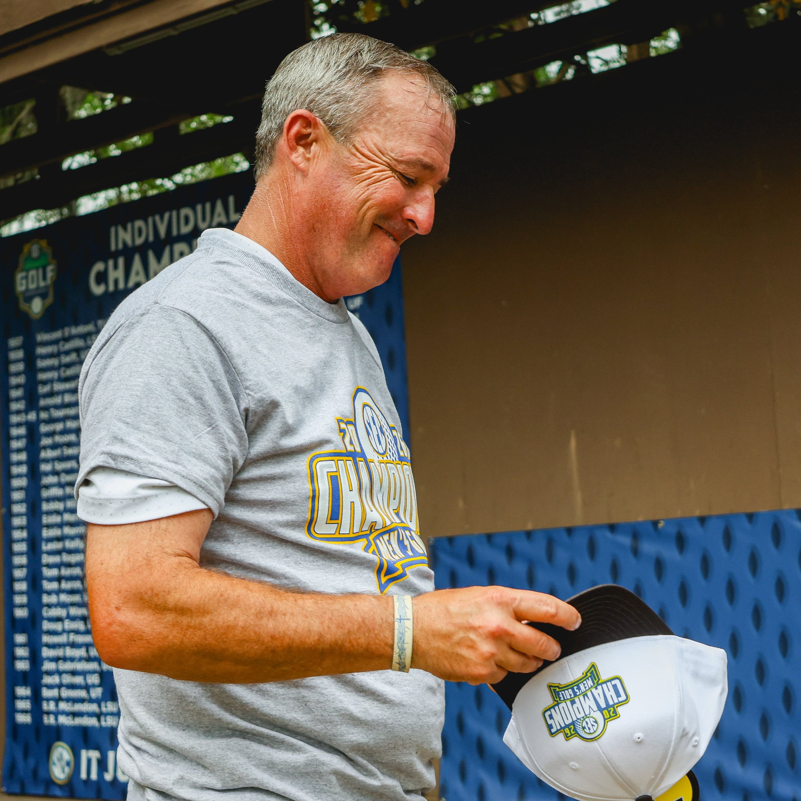 Rebel Yell Hotline: Ole Miss golf coach Chris Malloy and baseball Brad Henderson