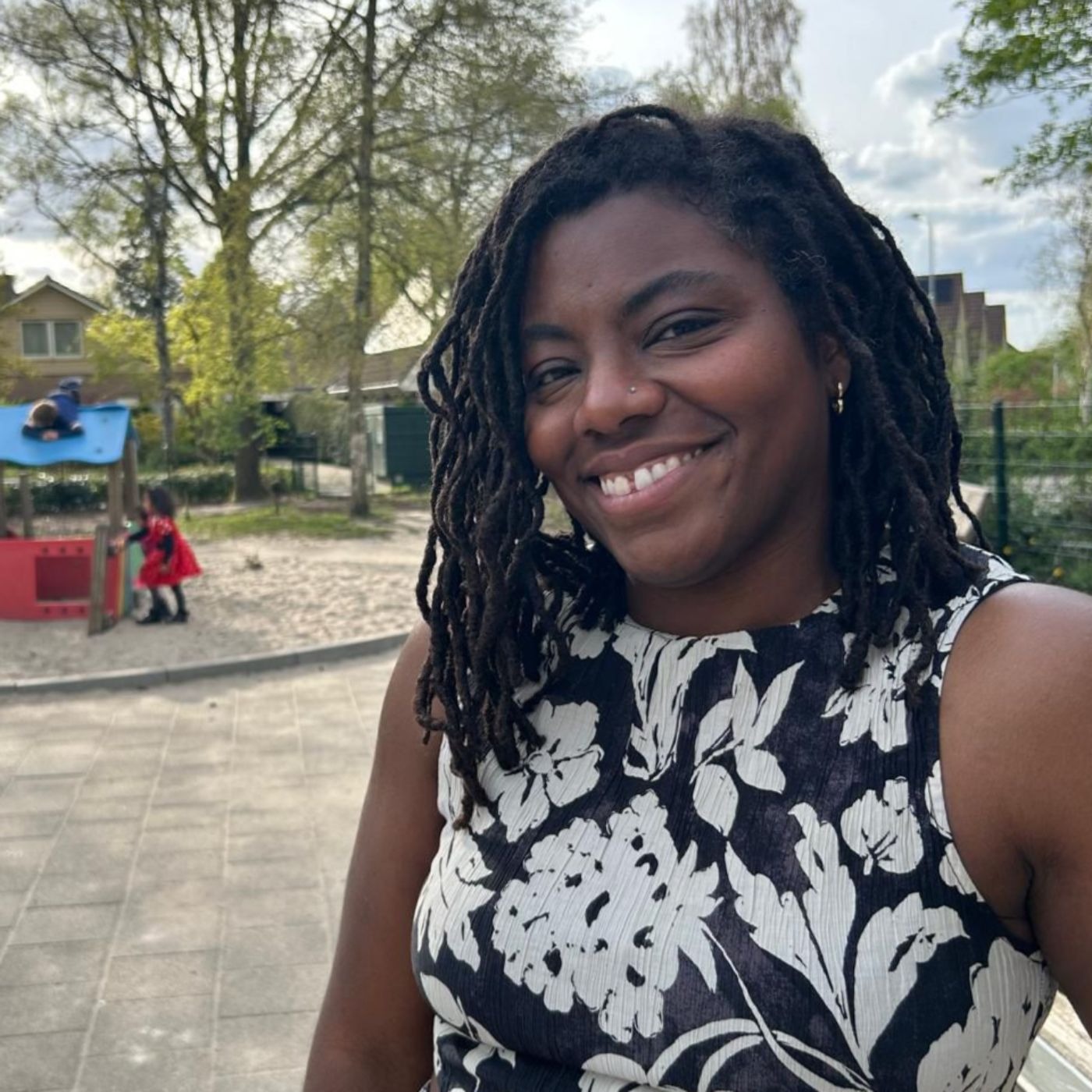 Aging Abroad in The Netherlands with Niana Rice episode artwork