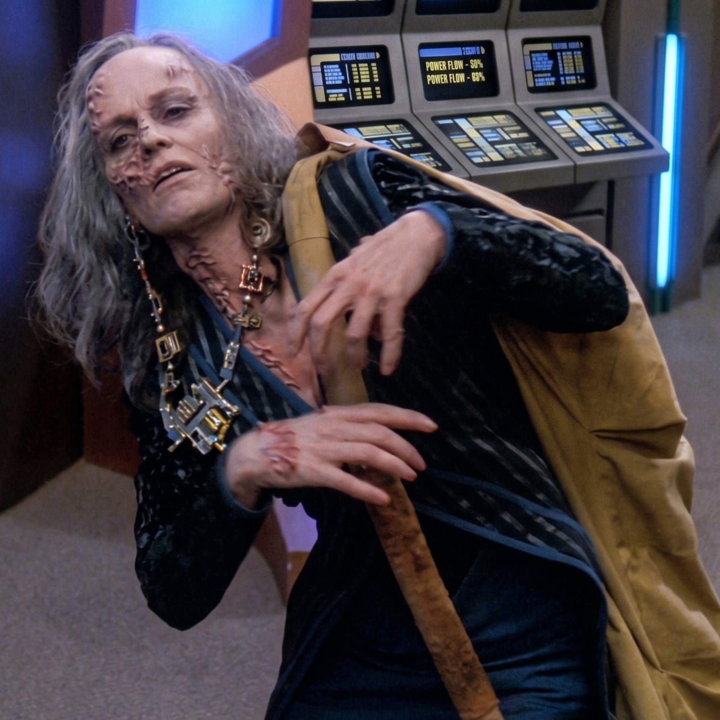 Q-Less - DS9 S01E07 episode artwork