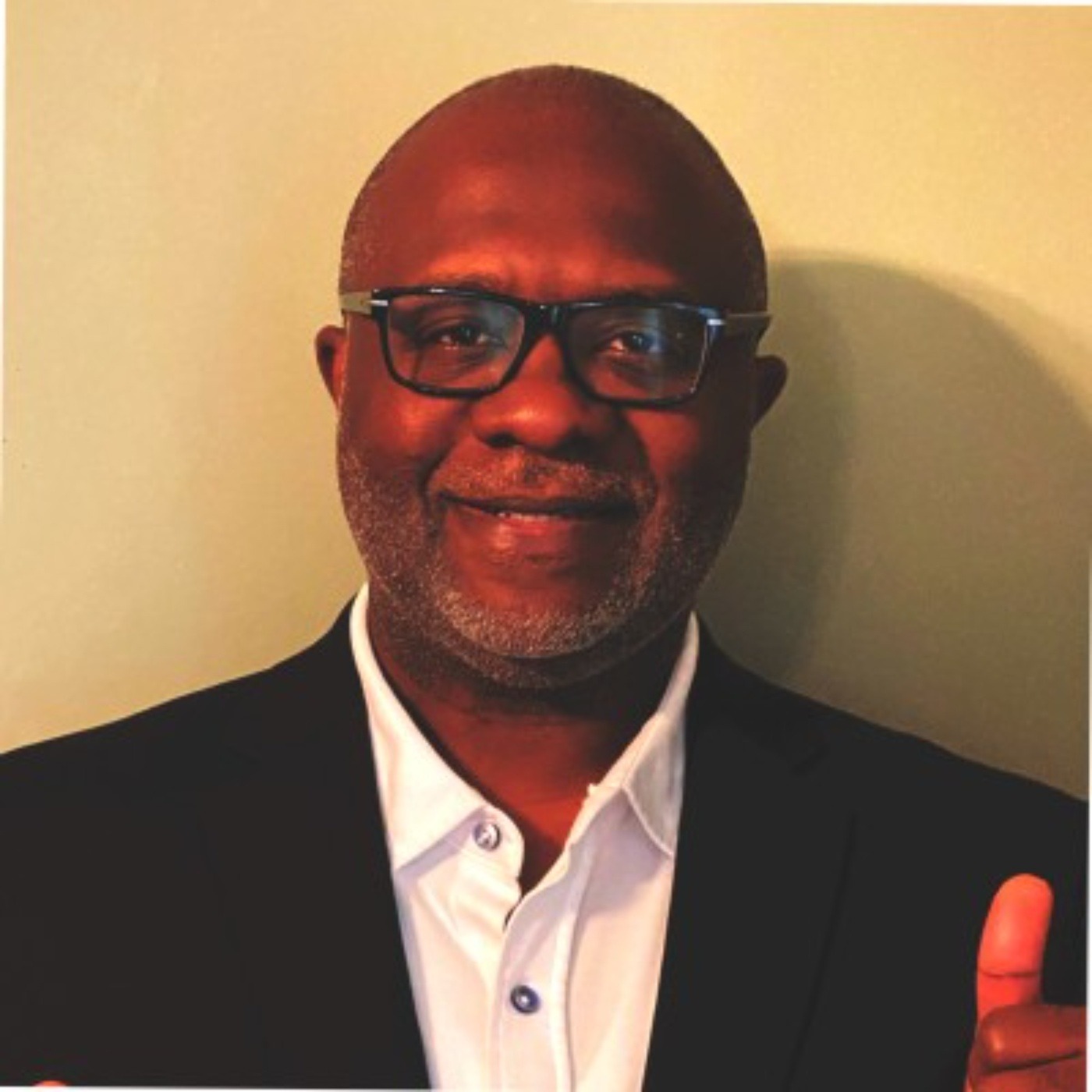 How AI Is Changing Airfare Pricing with Chris Amenechi, Founder & CEO of SeatCash