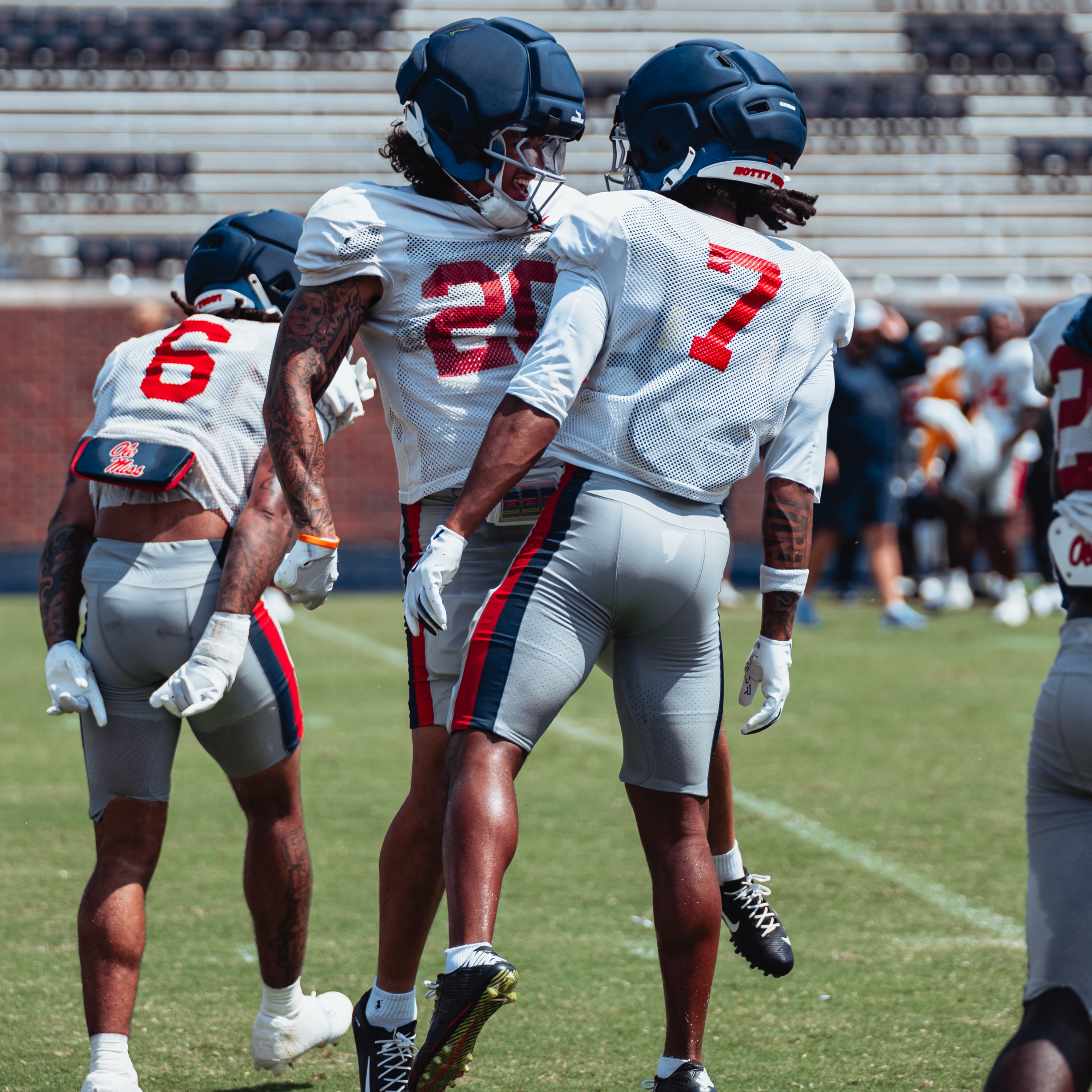Rebel Yell Hotline: Louisville preview + Ole Miss DBs roundtable