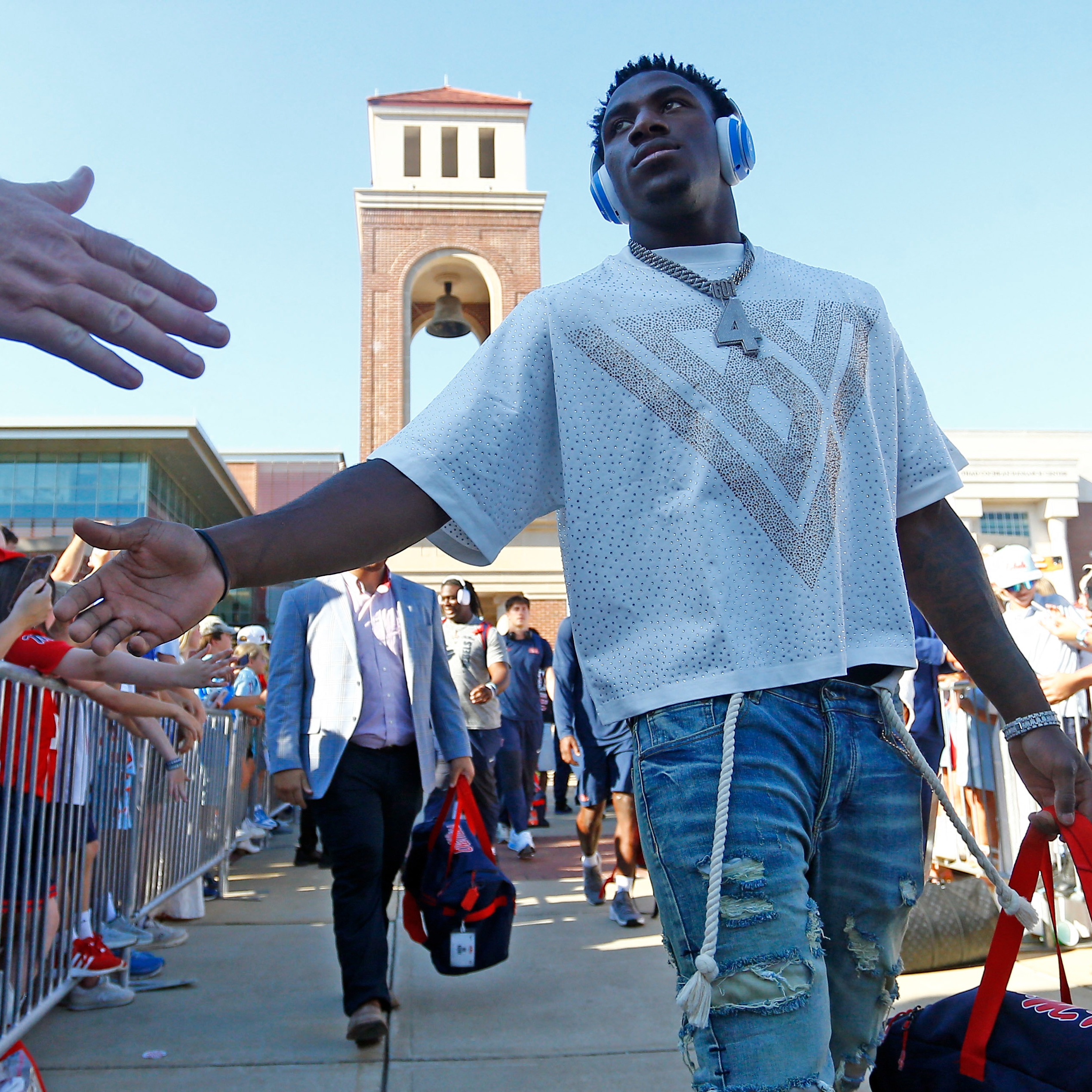 Kevin Scarbinski joins, plus Kewan Lacy looks ahead to Louisville