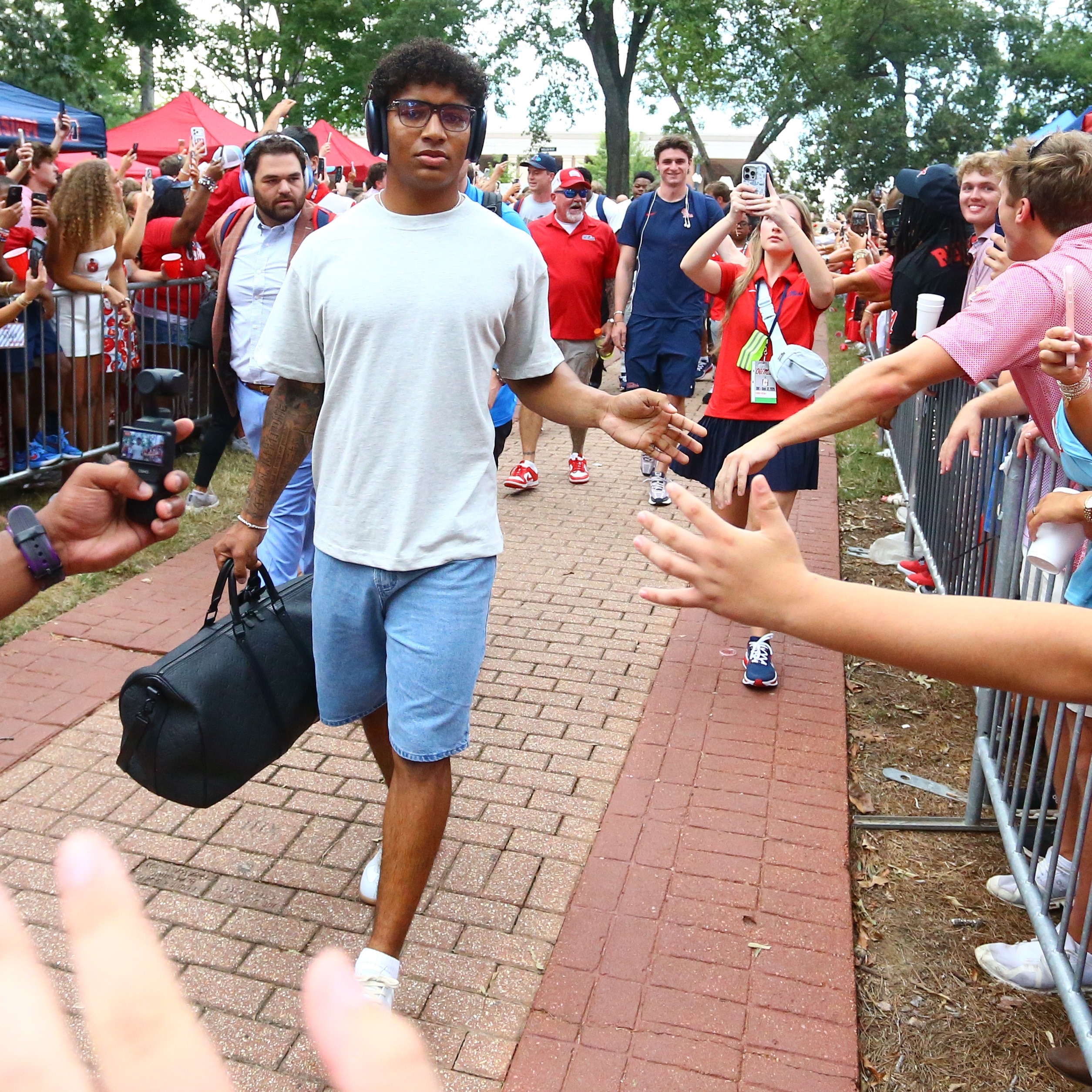 The Kickoff Show: LIVE from the Grove for Ole Miss-Charlotte