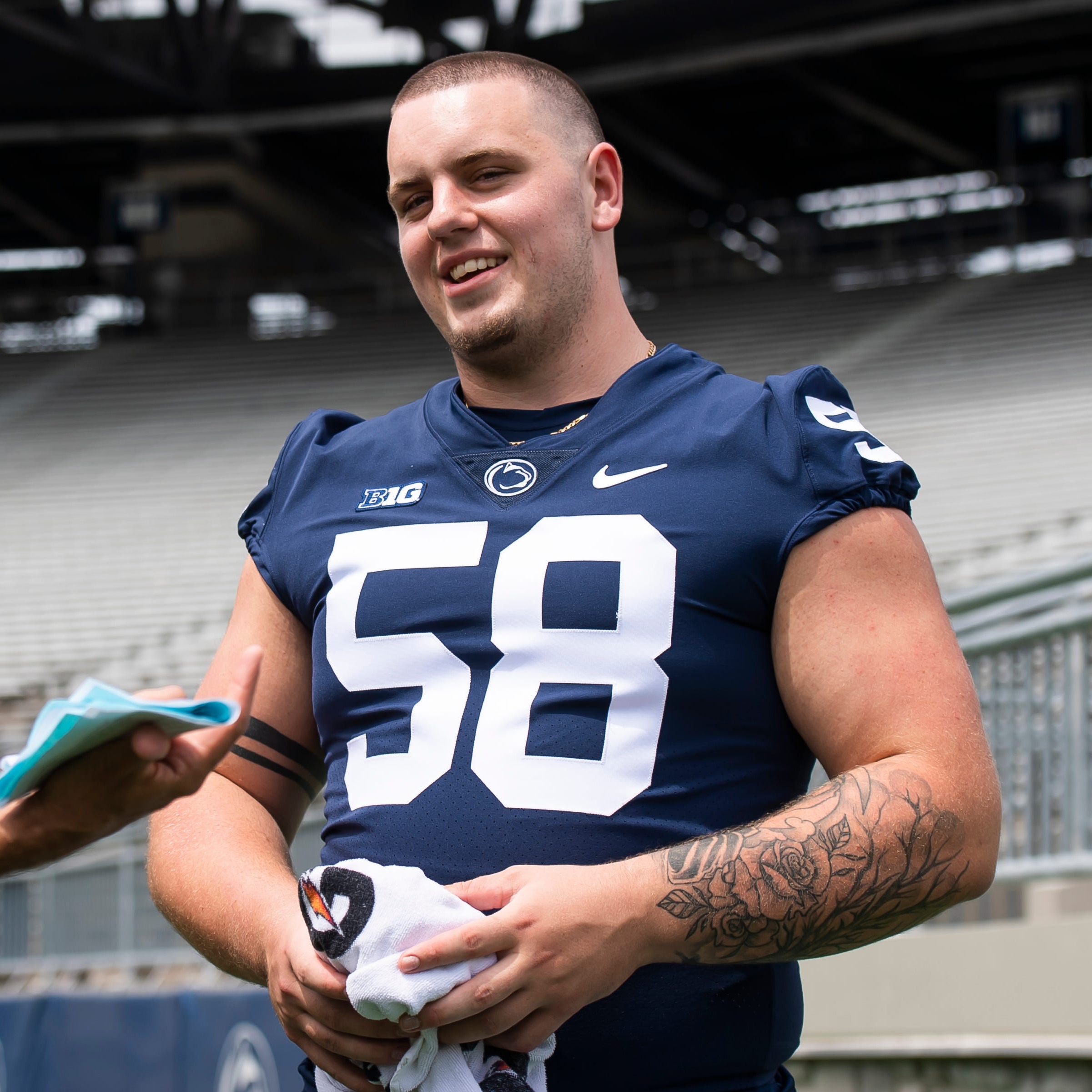 Ole Miss-LSU a game of trenches? OL school with former Penn State OL Landon Tengwall episode artwork